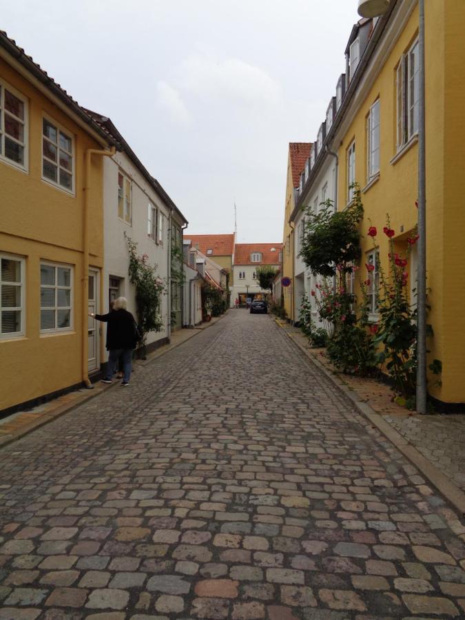 Dejligt Lille Byhus Faborg Bagian luar foto